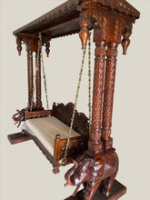 Load image into Gallery viewer, Big Akasiya Swing