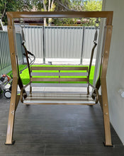 Load image into Gallery viewer, Banney Metal Seat – Golden